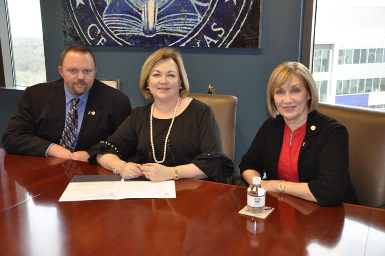 From left, Matthew Yowell, Debbie Yowell Farley and Sherrie Yowell Anderson.