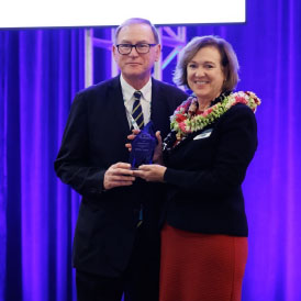 Professor Michael Daley receives National Award.