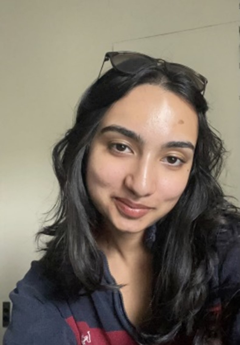 Image of a tutor - Kavya Thomas